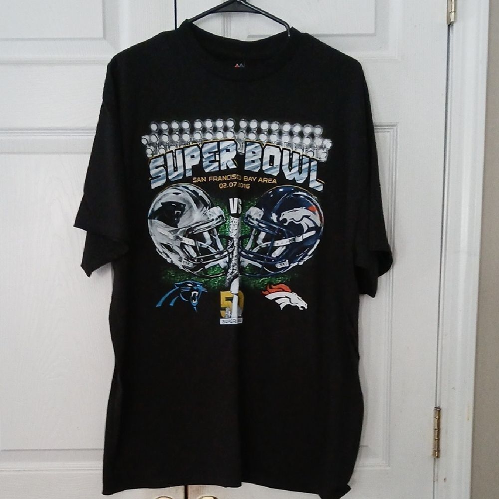 Super Bowl 50 Carolina Panthers Denver Broncos Tshirt Sz XL NWT